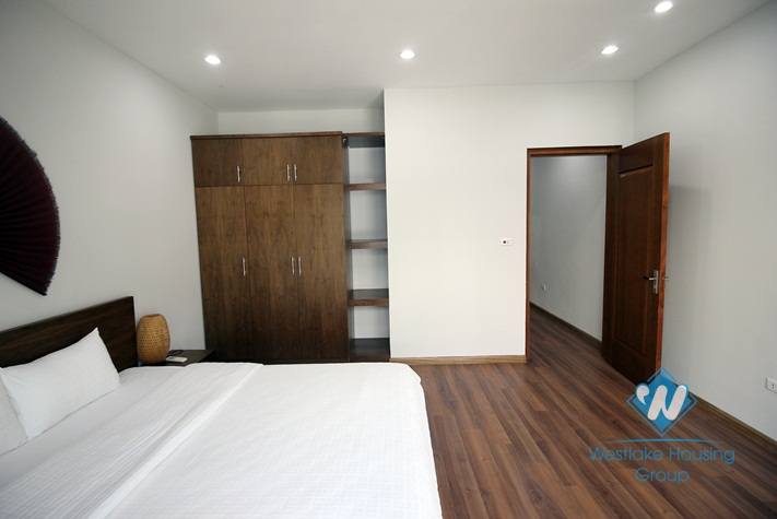 Apartment with 2 bedrooms for rent in Hai Ba Trung district, Ha Noi